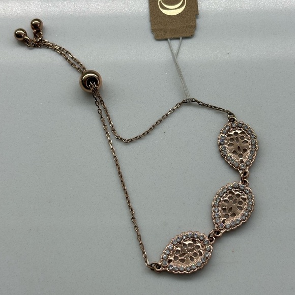 Gold Jewelry Bundle - Picture 8 of 12